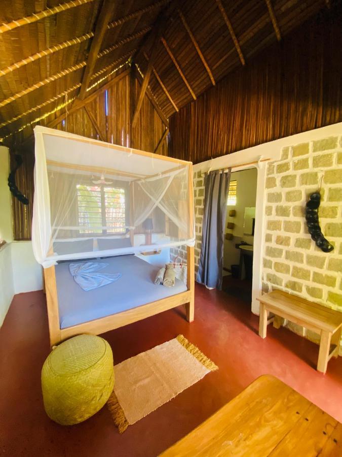 Tamarin Lodge Ampangorinana 外观 照片